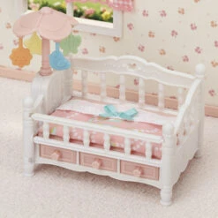 Sylvanian Families Bed Voor Drieling Met Mobiel -Goedkope Speelgoed sylvanian families bed voor drieling met mobiel 4